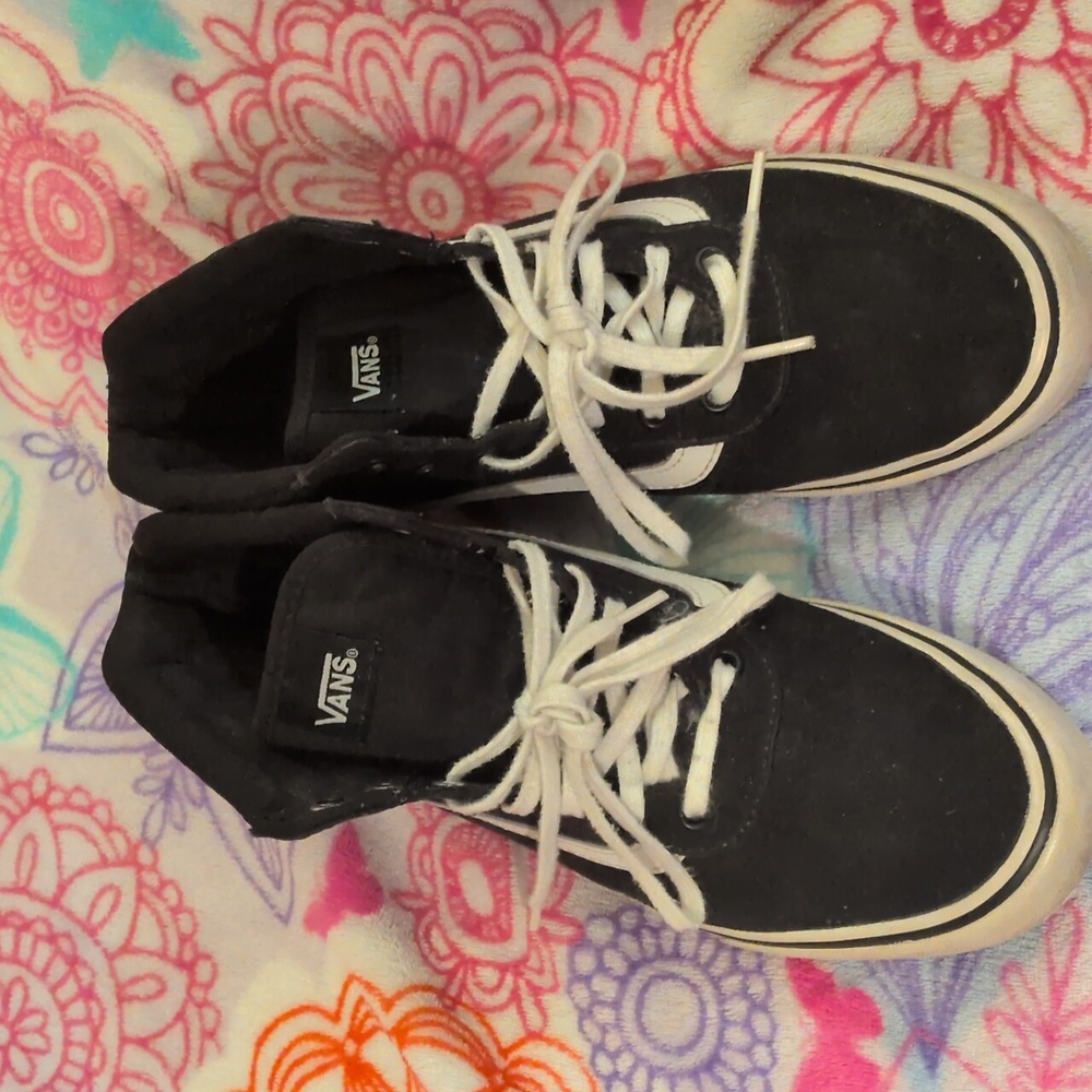 Vans Ladies Black and White High-Tops Womens Size 8.5 - Picture 3 of 10